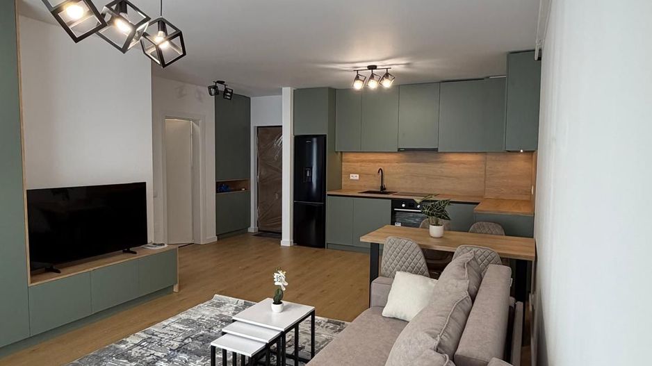 Apartament 2 camere I Ansamblul Eroilor I Floresti - Poză 2