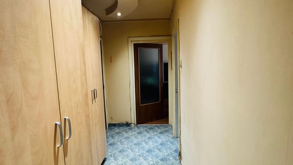 Apartament cu 2 camere zona Parcul Sebastian - Poză 5