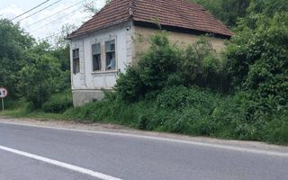 Casa demolabila si teren - Poză 1