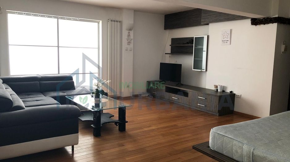 Apartament de închiriat în Piața Unirii, Iași – vizavi de UMF - Poză 2