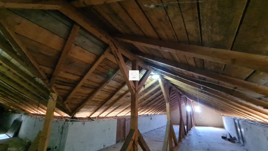 Casa mixta Urziceanca - Poză 9