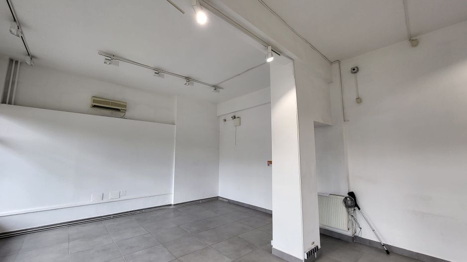 Spațiu comercial de 76 mp  în zona Spitalul Judetean - Poză 3