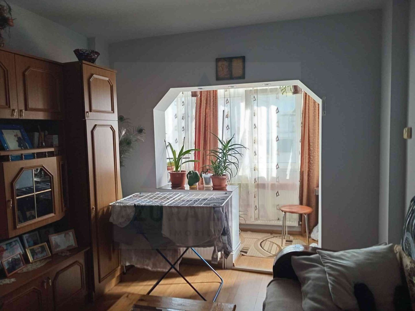 Apartament 2 camere decomandat 45 mp utili 2 pivnite Mihai Viteazul - Poză 1