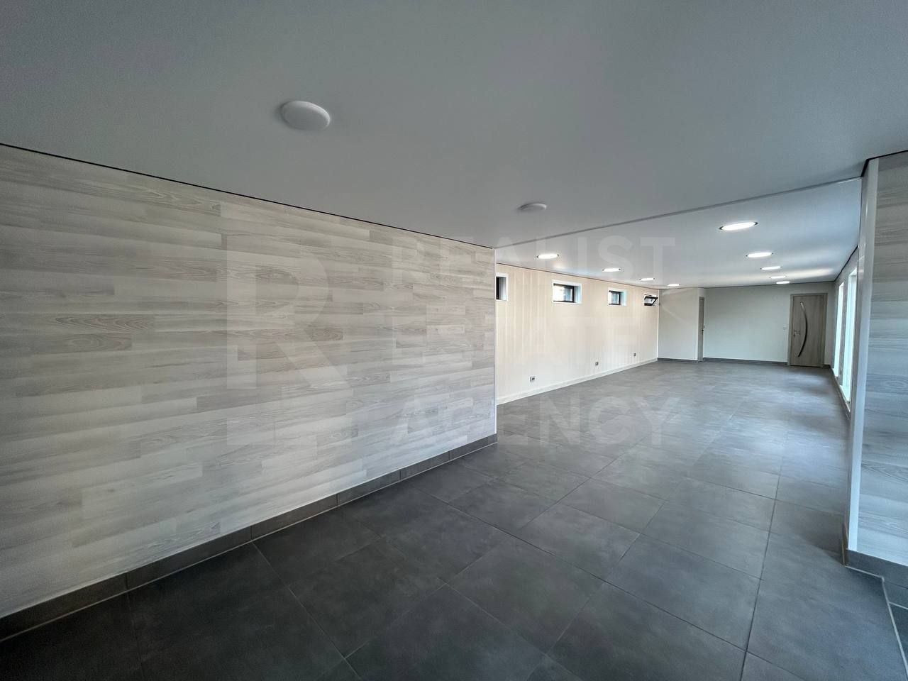 Vânzare, spațiu comercial, 84 mp str. Alexandru Pușkin Bălți - Poză 3