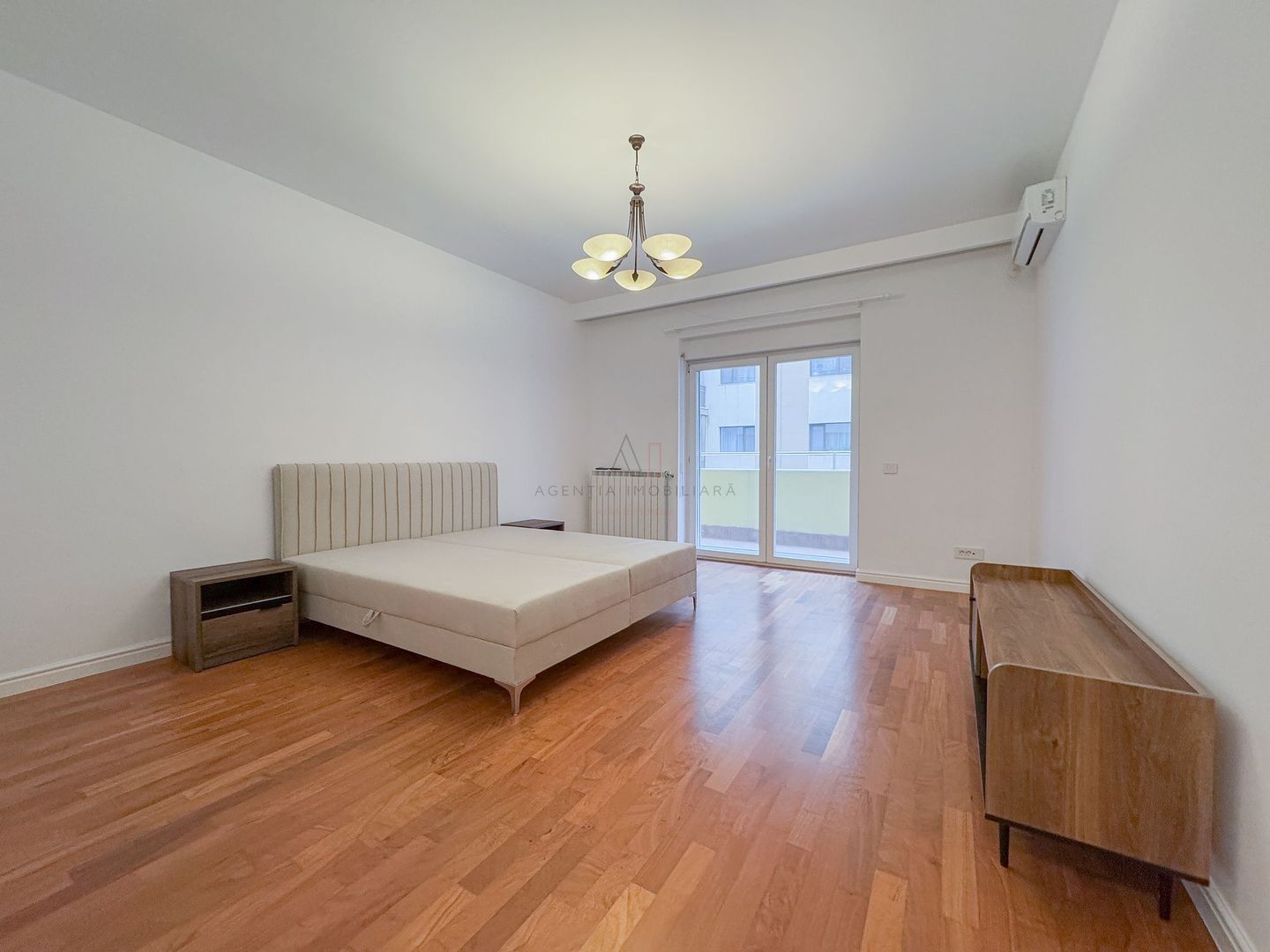 5 Camere Soseaua Nordului | Parcul Herastrau - Poză 15