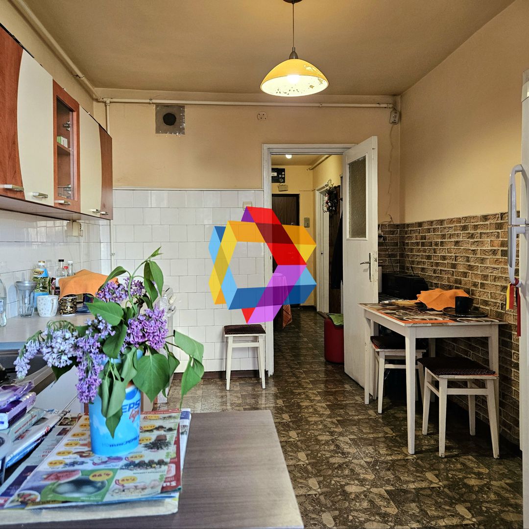 Apartament cu trei camere, zona Scriitorilor 73 mp - Poză 6