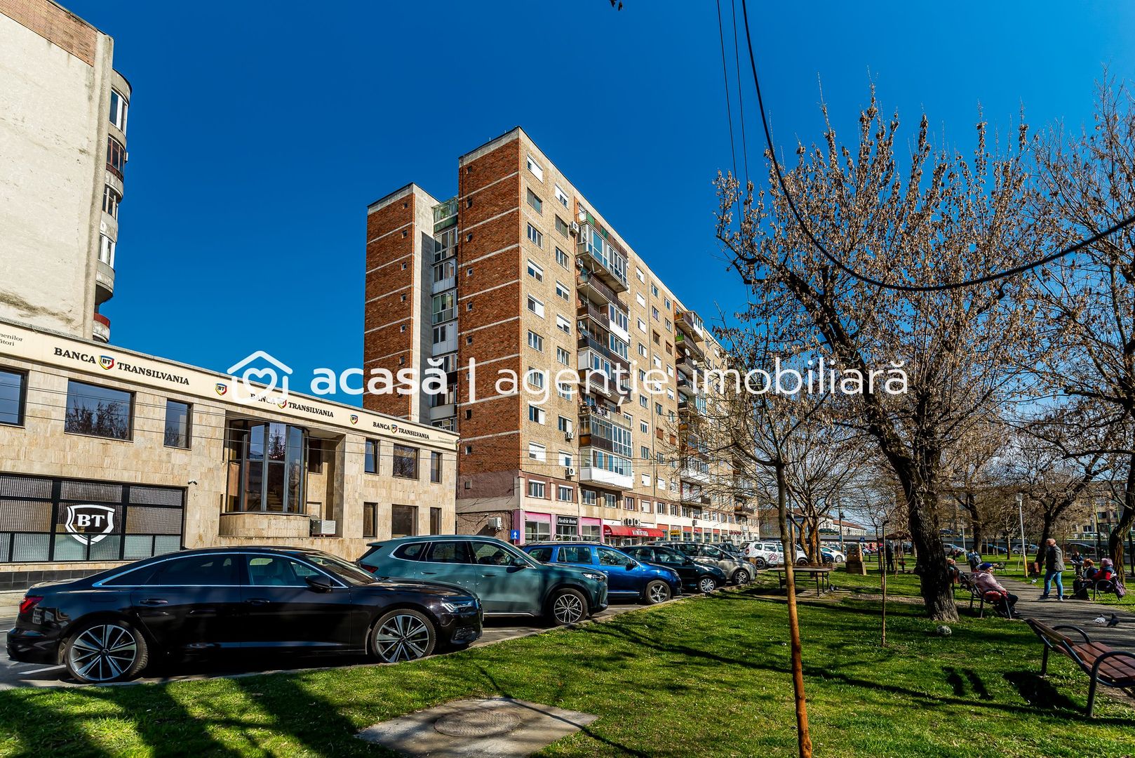 Apartament cu 3 camere în Podgoria Arad, vedere frumoasă, 2 balcoane - Poză 2