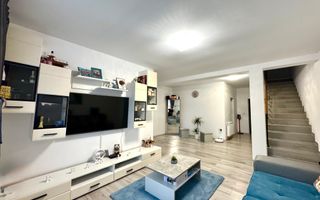 Super Pret - Duplex  4 camere - pozitie excelenta - Utvin  Comision 0% - Poză 2