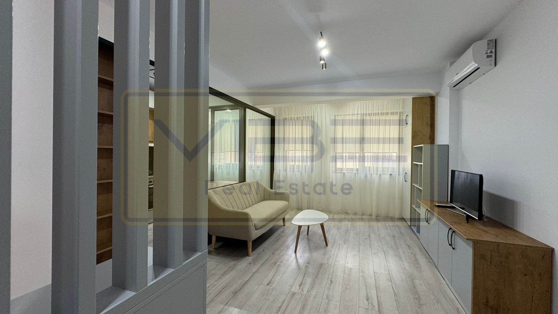 Apartament premium 1 camera + loc parcare  Comat Towers - Poză 13