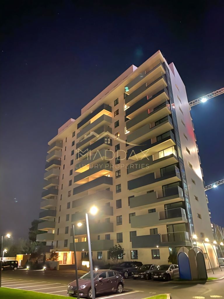 De inchiriat apartament 3 camere - Aviatiei Tower - Poză 1