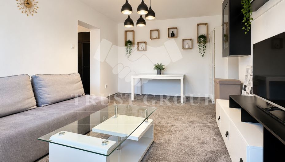 Apartament 2 camere Pajura |Renovat |Bloc reabilitat |La 6 min de metrou Jiului - Poză 2