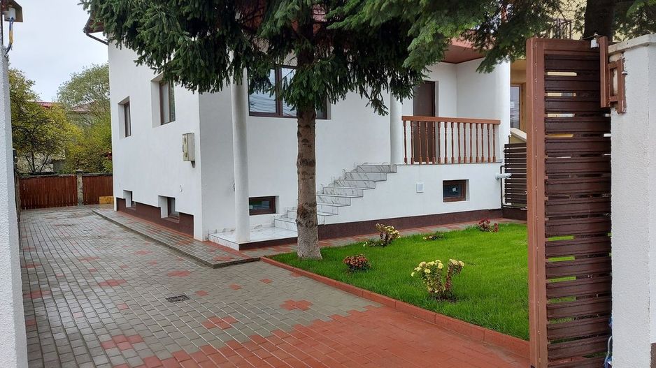 Casa de vanzare |Otopeni | Central | - Poză 1