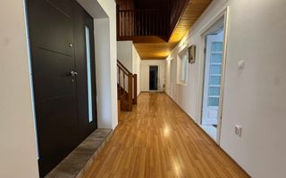 Casa de inchiriat in Onesti | Curte, Foisor, toate utilitatile - Poză 5