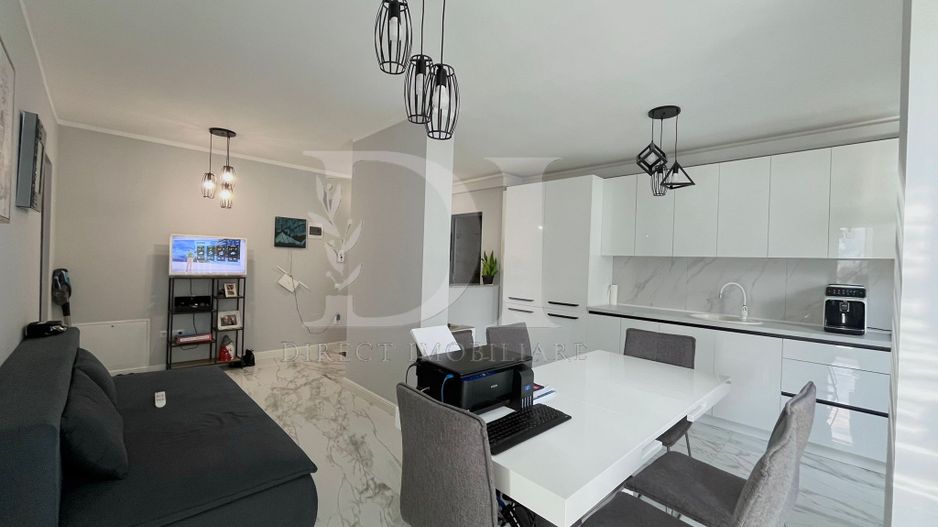 Apartament etaj intermediar | Zona Eroilor | parcare inclusa - Poză 1