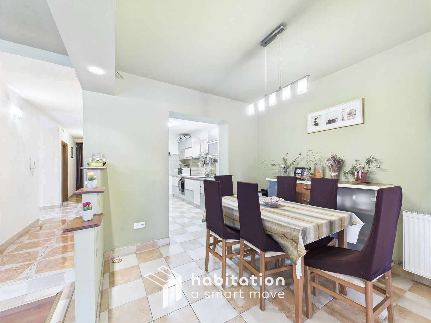 Descoperă turul virtual – Casă individuală spațioasă,  zona Bucovina - Poză 1