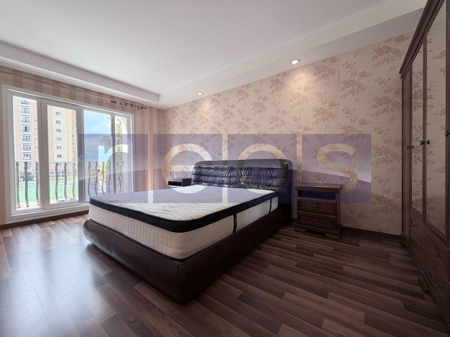VANZARE 2 CAMERE COSMOPOLIS | VEDERE PISCINA | PARCARE INCLUSA | - Poză 8