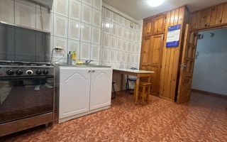 Apartament 3 camere zona de jos - Poză 9