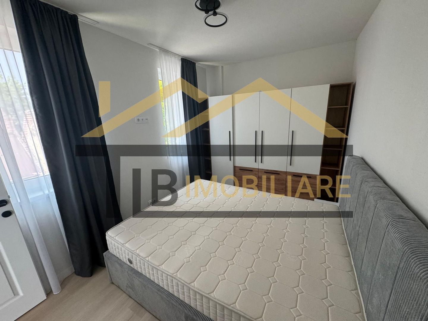 Apartament de 2 camere, 60mp, parcare, Zona Cenrala - Poză 3