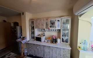 Aradului, 2 camere decomandate, et 3, centrala proprie - Poză 8