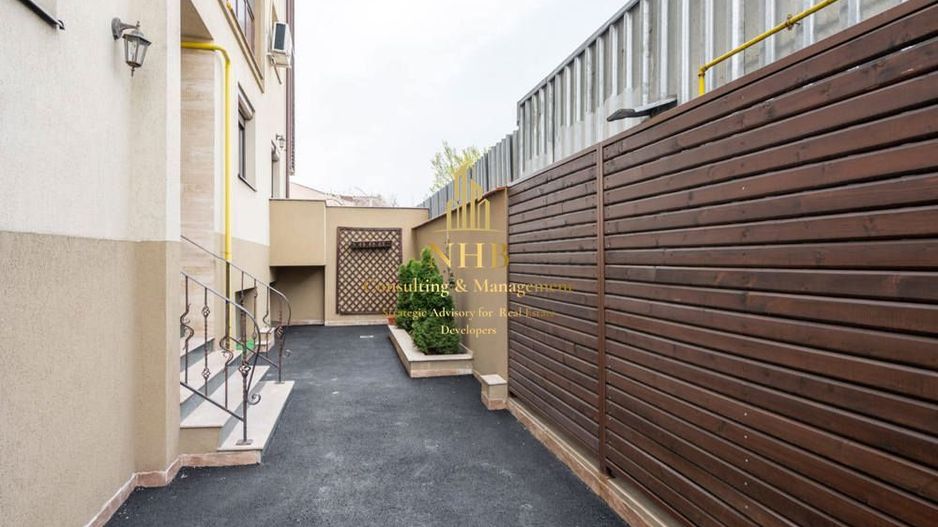 Apartament de 2 camere finisat modern de vanzare langa metrou - Poză 4