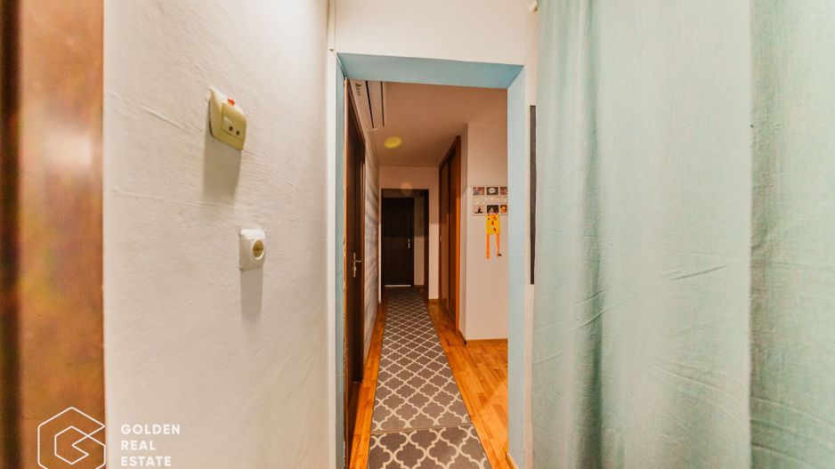 Apartament 4 camere, langa campusul UVVG, decomandat, etaj 3, comision 0% - Poză 17