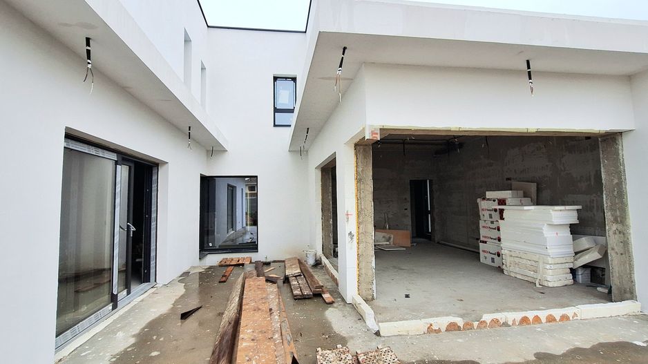 Locuinta individuala in stil contemporan - Poză 1