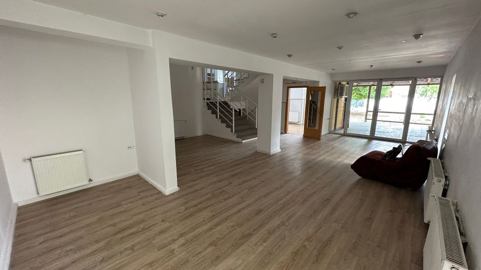 Casa in Calea Aradului pretabilă activități economice - Poză 2