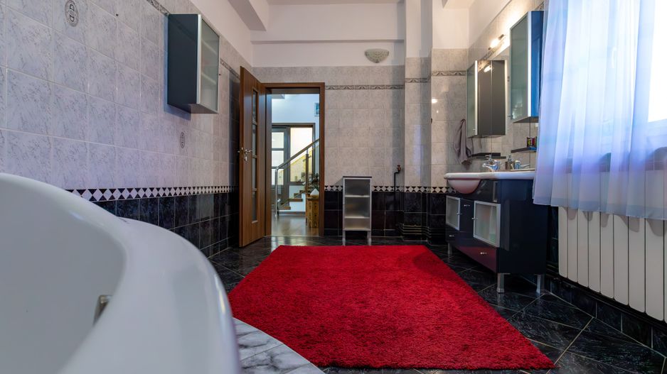 Proprietate exclusivistă ultracentrală -eleganță, spațiu și rafinament - Poză 20