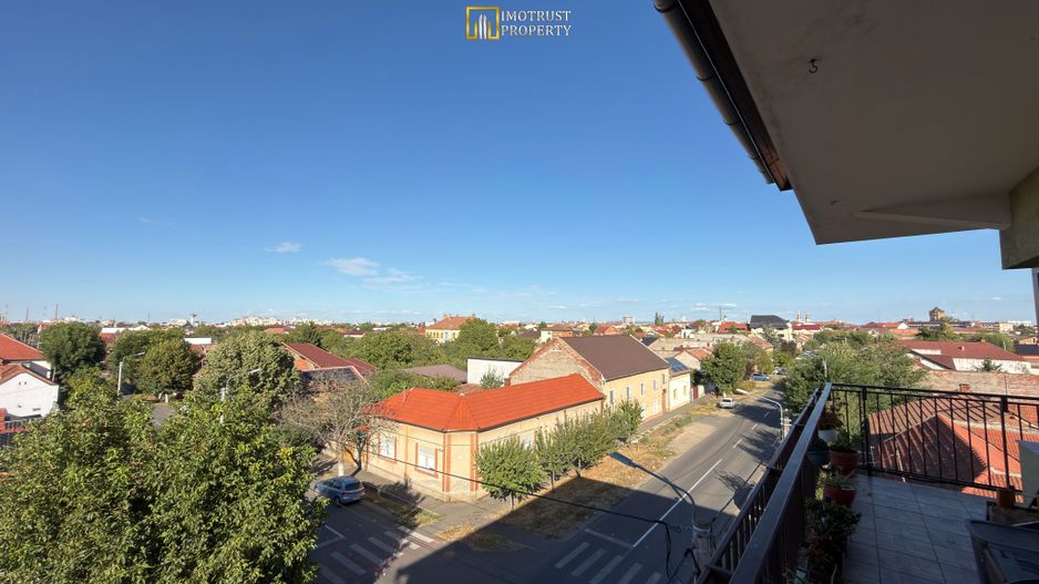 DE VANZARE APARTAMENT 2 CAMERE | 75MP | ARAD - Poză 9