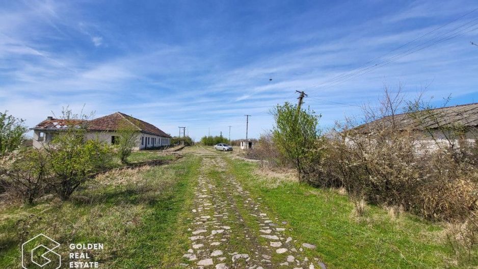 Teren extravilan, 22.5 ha, comuna Maureni - Poză 2