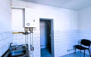 Medgidia | Casa P+1 | 5 camere spațioase, balcon, terasă și garaj - Poză 8