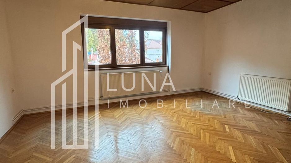 De inchiriat vila cu priveliste spectaculoasa - ideal spatiu comercial - Poză 47