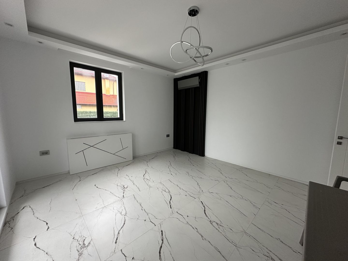 VIla S+P+1+M | Teren de 1000mp | Lift Interior | Finisata Complet - Poză 21