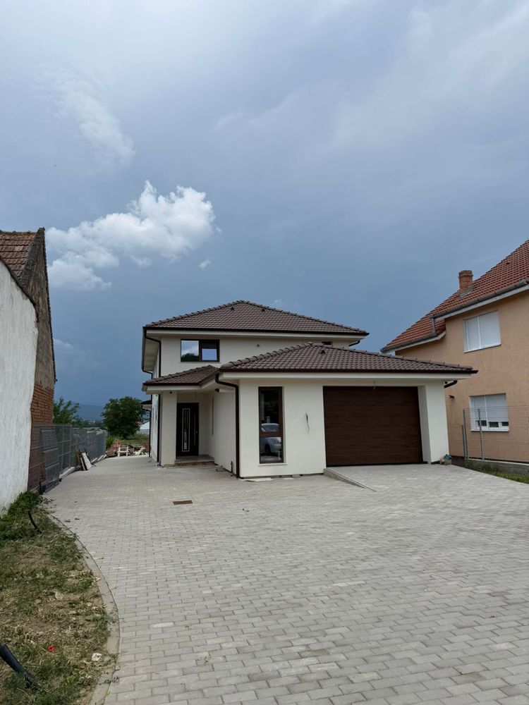 CASĂ INDIVIDUALĂ PREMIUM ÎN CIUGUD - Poză 2
