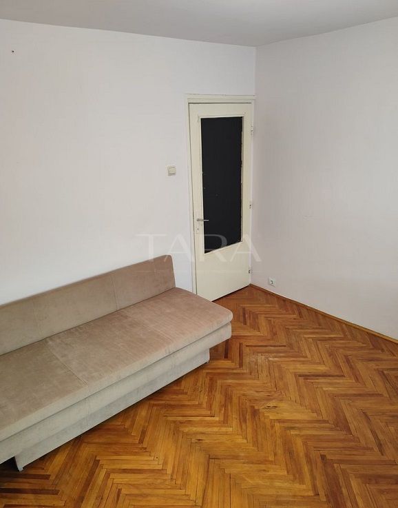 Apartament cu potențial, 3 camere, aproape de Big. - Poză 9