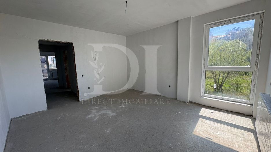 Apartament decomandat - Poză 1