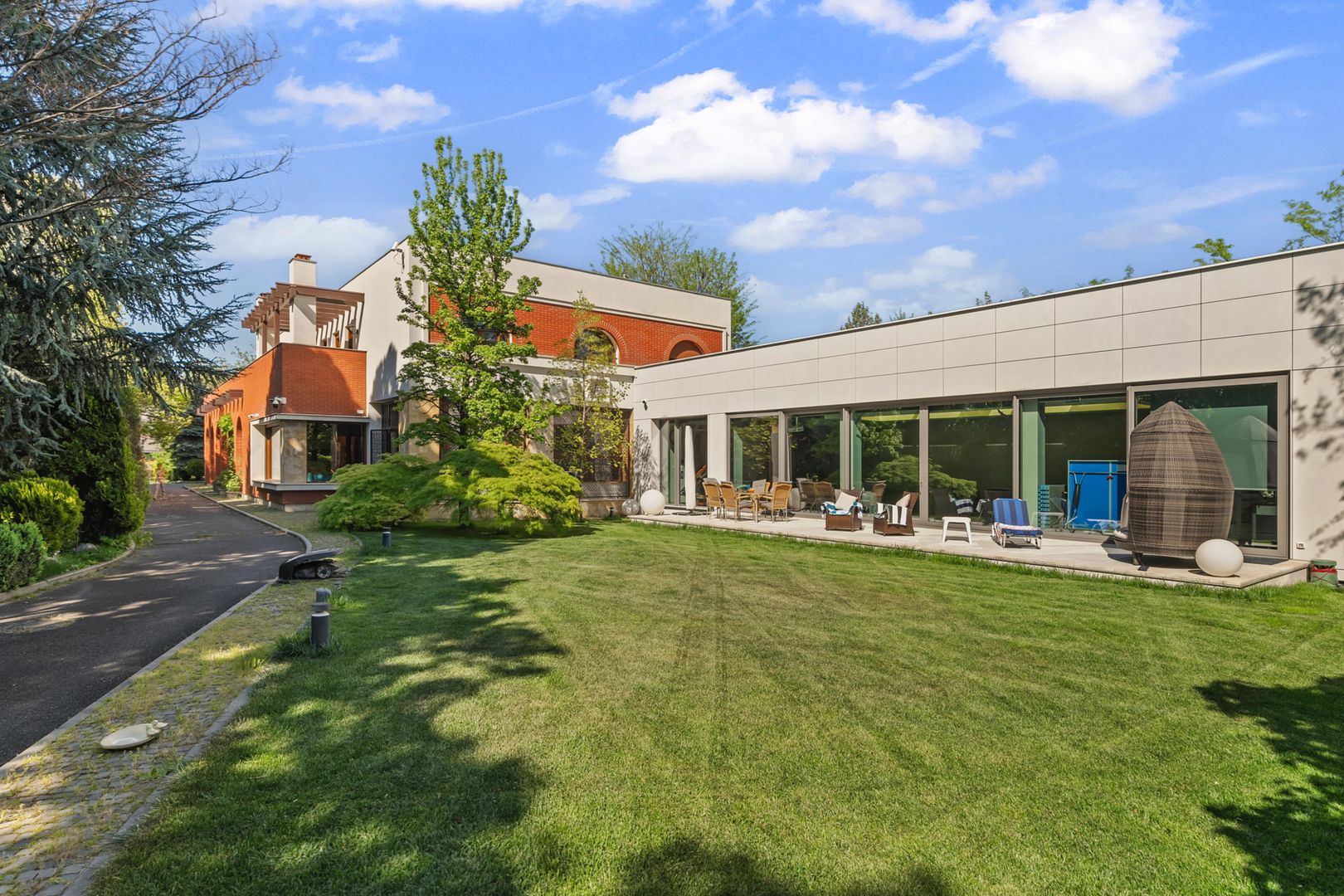 Vilă contemporană premium | 1000 mp | teren 4000 mp | piscină | 8 locuri parcare - Poză 25