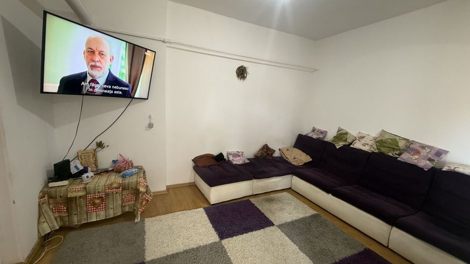 Apartament 2 cam in Vila etaj 1 + pod + curte 34 mp Campina - Poză 3