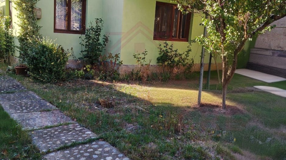 CASĂ 4 CAMERE\CARANSEBEȘ,JUD.CARAȘ-SEVERIN - Poză 1