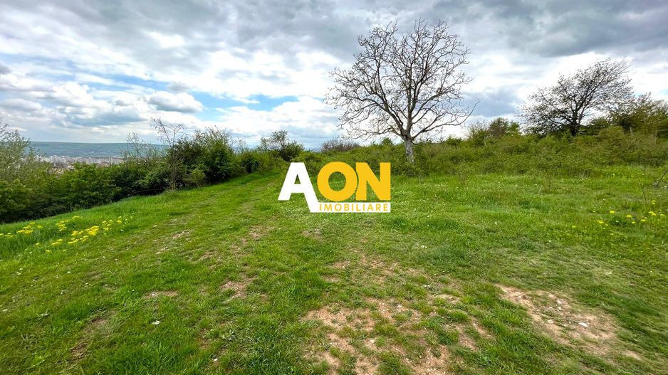 Teren cu o priveliste deosebita, 700 mp - Poză 1