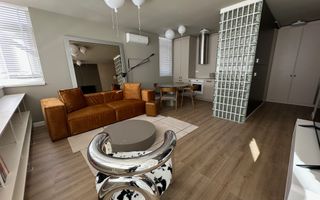 Apartament  3 camere - Poză 3