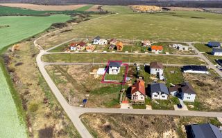 Casa Ta  – Într-un cartier nou, lângă natură în Frumușeni, Arad - Poză 5