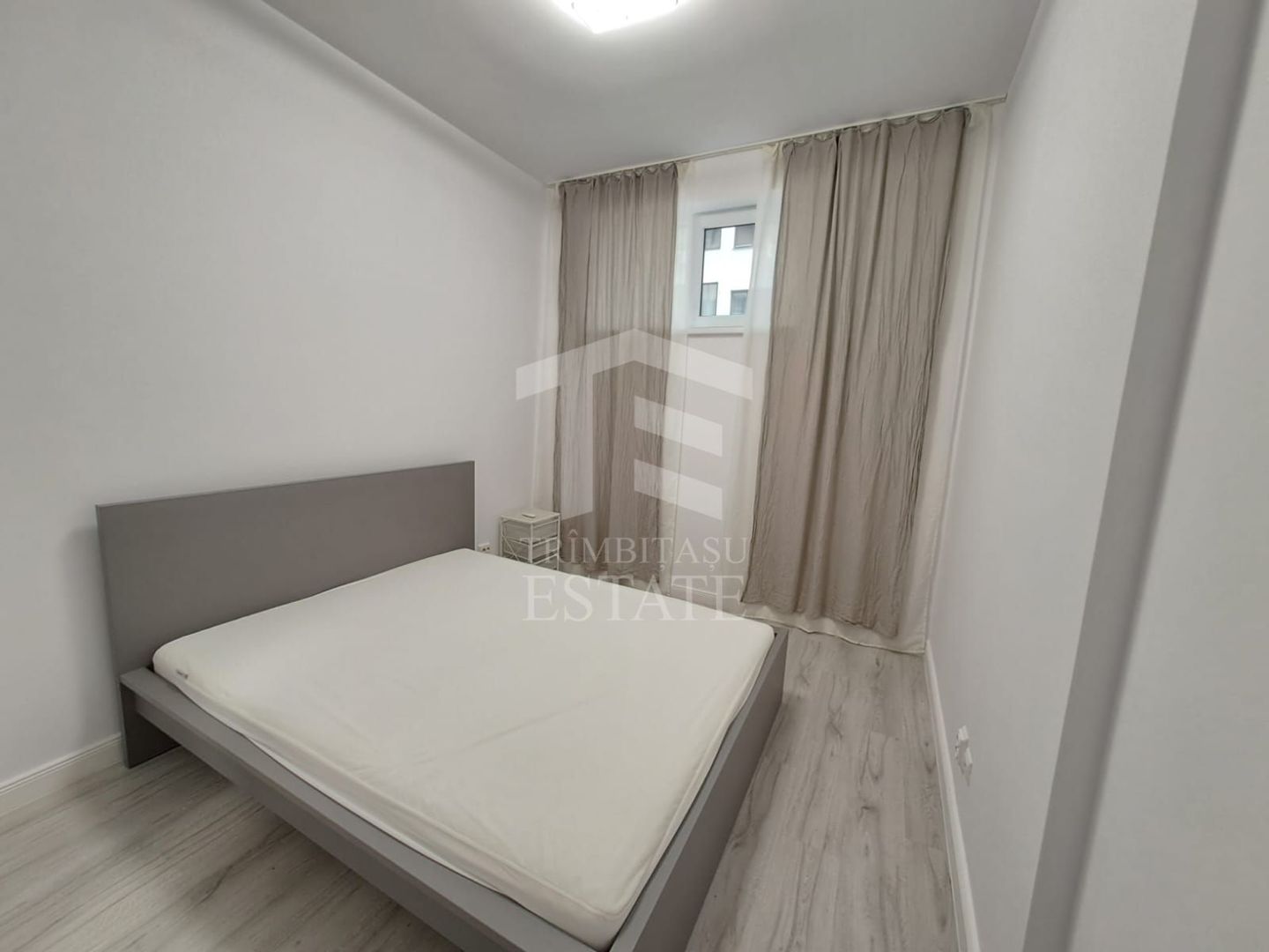 Apartament 3 cam B-dul Timisoara Str. Valea Calmatuiului - Poză 10
