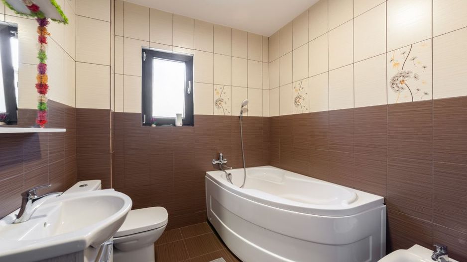 Casa cu 5 camere Stefanesti, Aleea Viilor, AG - Poză 9