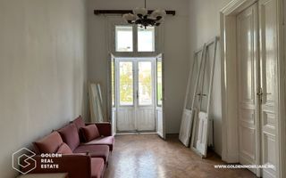 Spatiu birou, Bulevardul Revolutiei, Palatul Cenad, etaj 1 - Poză 4