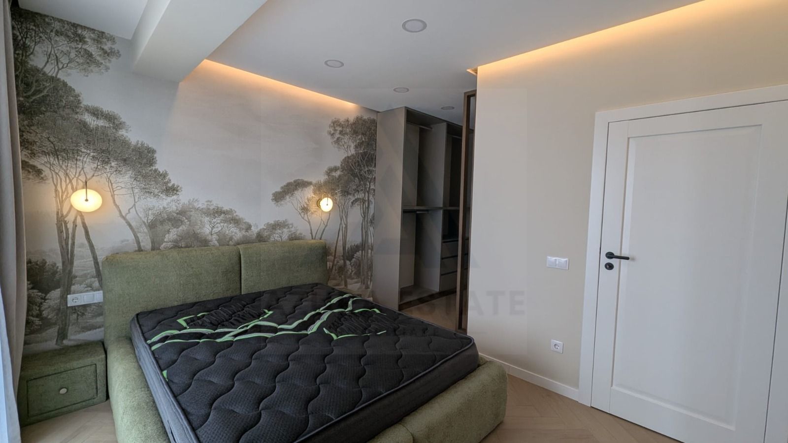 Penthouse premium 4 camere 120 mp utili terasa 88 mp zona Lazaret - Poză 7