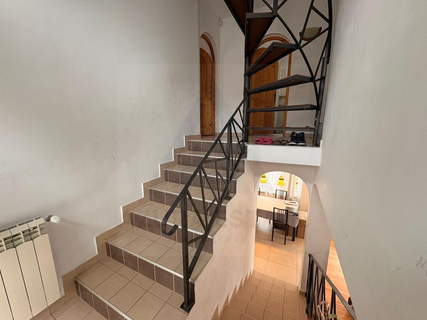 Casă modernă 140 mp utili 4 camere 2 bai si teren 490 mp in Șura Mica - Poză 5