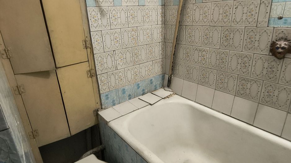 Apartament 3 camere semidecomandat Berceni - Poză 9