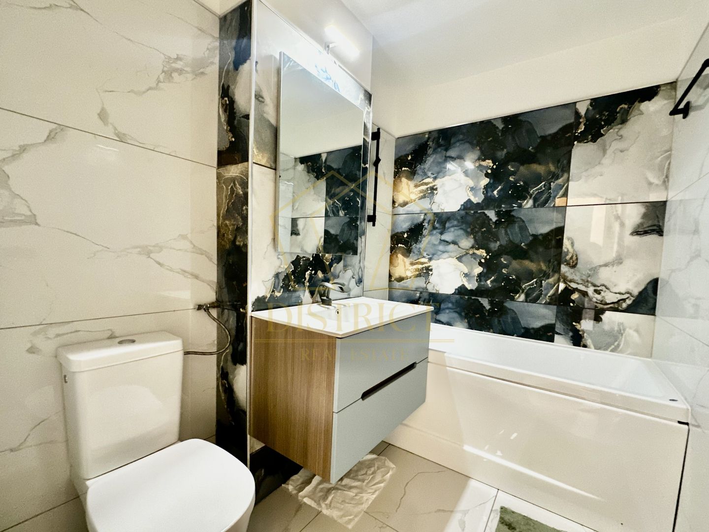 Apartament spatios cu 4 camere | Renovat | Zona Bucovina - Poză 8