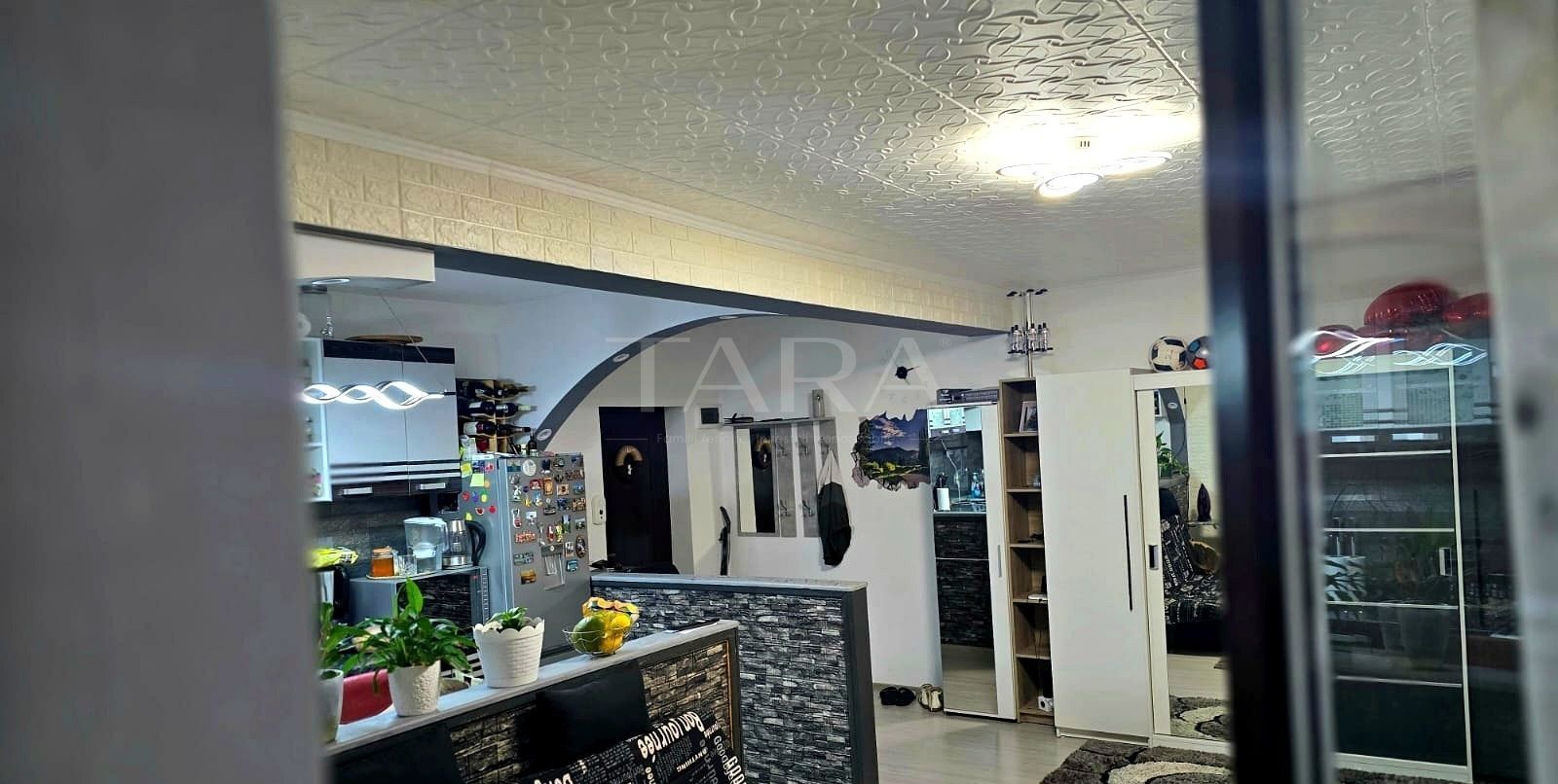 Apartament 2 camere, etaj intermediar, Florești. - Poză 3